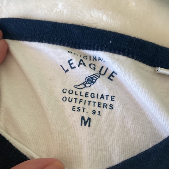 Official Columbia Tee - Picture 2 of 6